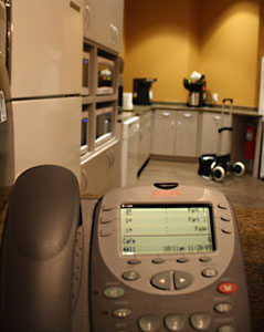 phone systems for small and mid sized businesses in the greater Cleveland area